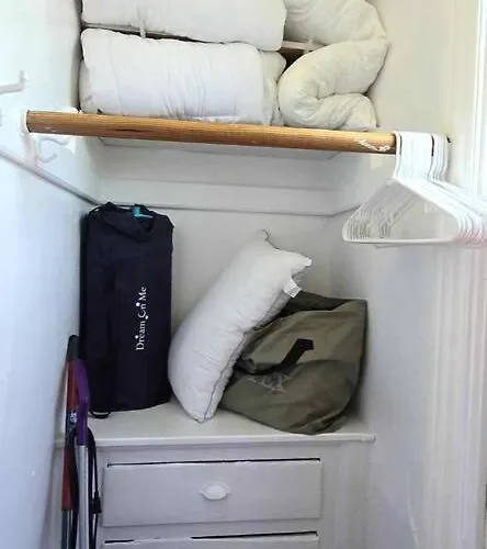 Apartment Oakpk/publictran/2bd/sleep6/wifi/chgo/lndry/garage *